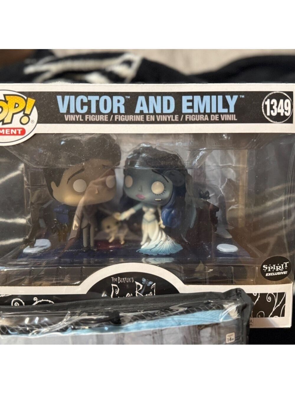 Funko Pop! Moment: Victor and Emily Spirit Halloween Exclusive Plus Pillow Cases - Picture 2 of 11
